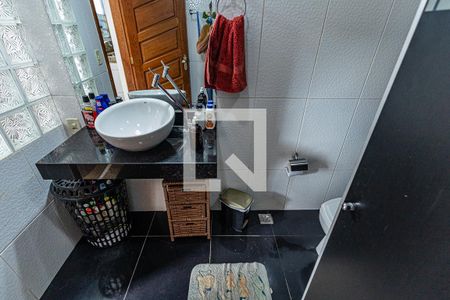 Casa à venda com 422m², 5 quartos e 2 vagas Casa à venda com 422m², 5 quartos e 2 vagasBanheiro 4