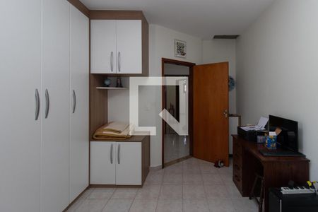 Casa à venda com 248m², 4 quartos e 6 vagas Casa à venda com 248m², 4 quartos e 6 vagasQuarto Suíte 2