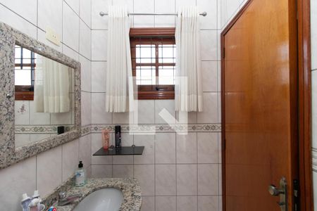 Casa à venda com 248m², 4 quartos e 6 vagas Casa à venda com 248m², 4 quartos e 6 vagasBanheiro da Suíte 2