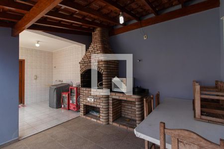 Casa à venda com 248m², 4 quartos e 6 vagas Casa à venda com 248m², 4 quartos e 6 vagasÁrea Gourmet