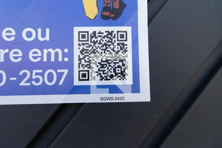 Casa à venda com 248m², 4 quartos e 6 vagas Casa à venda com 248m², 4 quartos e 6 vagasPlaca