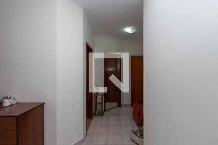 Quarto Suíte 1 de casa para alugar com 4 quartos, 248m² em Vila Nivi, São Paulo