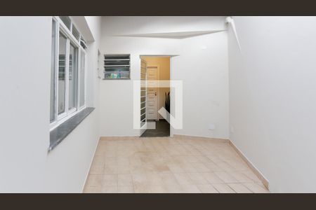 Casa à venda com 3 quartos, 450m² em Vila Polopoli, São Paulo