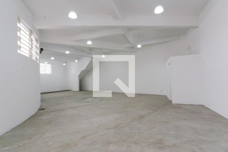 Casa à venda com 450m², 3 quartos e 6 vagasÁrea comum