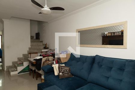 Sala de casa de condomínio à venda com 2 quartos, 75m² em Vila Taquari, São Paulo