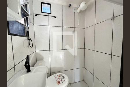 Banheiro da Suíte de casa para alugar com 1 quarto, 54m² em Americanópolis, São Paulo
