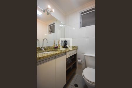 Banheiro de apartamento à venda com 2 quartos, 84m² em Vila Andrade, São Paulo