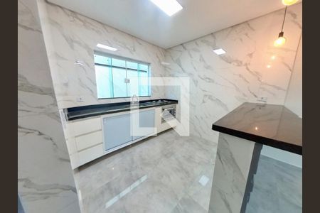 Casa para alugar com 100m², 2 quartos e sem vaga Casa para alugar com 100m², 2 quartos e sem vagaCozinha