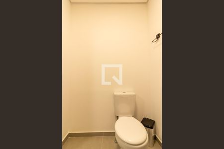 Banheiro Social de apartamento à venda com 1 quarto, 24m² em Jardim das Acácias, São Paulo