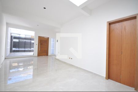 Sala de casa à venda com 3 quartos, 99m² em Vila Nivi, São Paulo