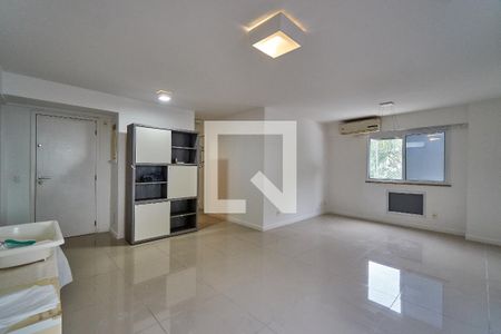 Sala de apartamento à venda com 2 quartos, 81m² em Tijuca, Rio de Janeiro