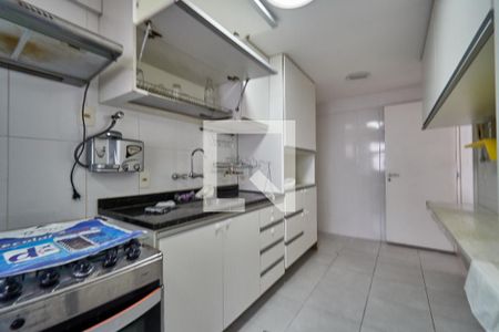 Apartamento à venda com 81m², 2 quartos e 1 vaga Apartamento à venda com 81m², 2 quartos e 1 vagaCozinha