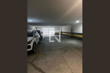 Apartamento à venda com 81m², 2 quartos e 1 vaga Apartamento à venda com 81m², 2 quartos e 1 vagaGaragem