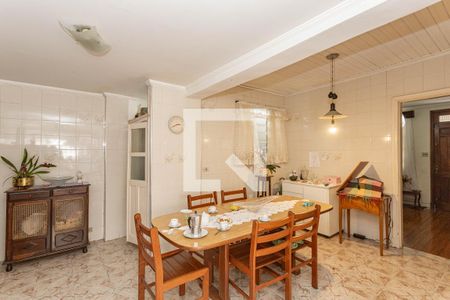 Casa à venda com 85m², 2 quartos e 2 vagasCozinha