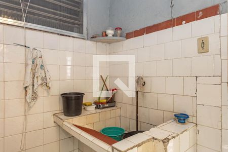 Casa à venda com 85m², 2 quartos e 2 vagasArea de Serviços