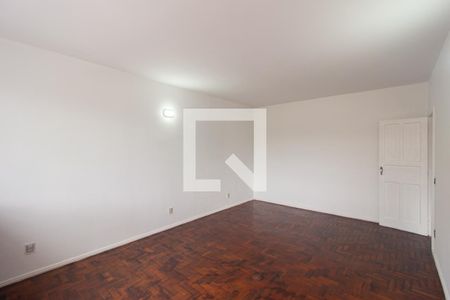 Casa para alugar com 432m², 5 quartos e 8 vagasQuarto 3