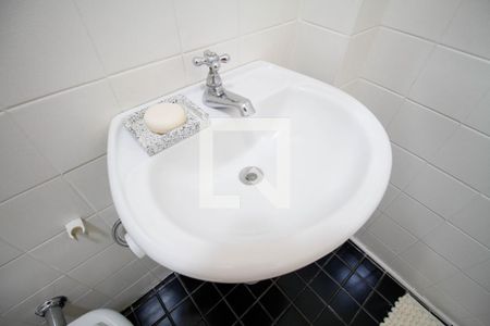 Apartamento para alugar com 110m², 2 quartos e sem vaga Apartamento para alugar com 110m², 2 quartos e sem vagaBanheiro