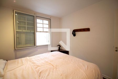 Quarto 1 de apartamento para alugar com 2 quartos, 110m² em Cerqueira César, São Paulo