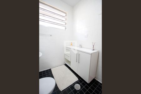 Apartamento para alugar com 110m², 2 quartos e sem vaga Apartamento para alugar com 110m², 2 quartos e sem vagaBanheiro