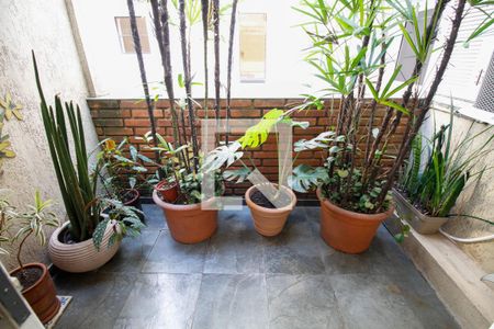 Varanda de apartamento para alugar com 2 quartos, 110m² em Cerqueira César, São Paulo