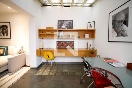 Apartamento para alugar com 110m², 2 quartos e sem vaga Apartamento para alugar com 110m², 2 quartos e sem vagaEscritório