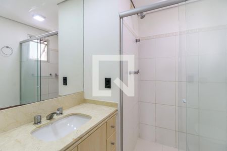 Banheiro da Suíte de apartamento à venda com 2 quartos, 47m² em Campo Belo, São Paulo