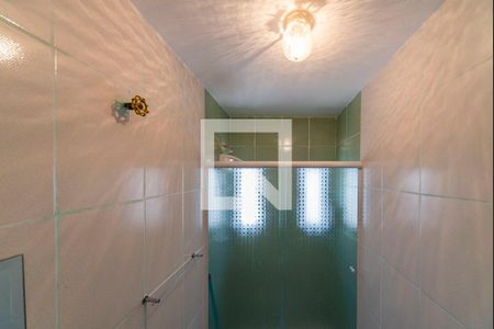 Banheiro  de casa à venda com 3 quartos, 200m² em Centreville , Santo André