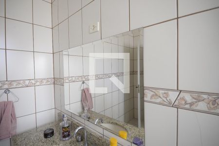 Casa à venda com 138m², 2 quartos e 3 vagasBanheiro