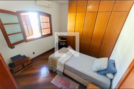 Casa à venda com 520m², 4 quartos e 3 vagasSuíte 3