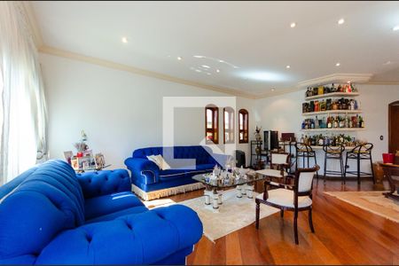 Casa à venda com 520m², 4 quartos e 3 vagasSala principal