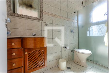 Casa à venda com 520m², 4 quartos e 3 vagasBanheiro de serviço