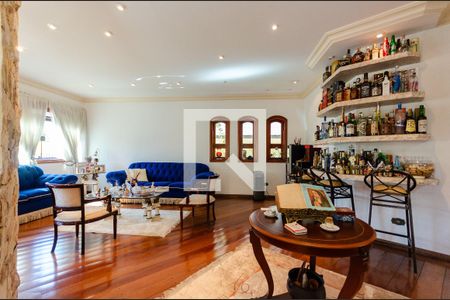 Casa à venda com 520m², 4 quartos e 3 vagasSala principal