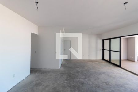 Sala  de apartamento à venda com 3 quartos, 196m² em Vila Cordeiro, São Paulo