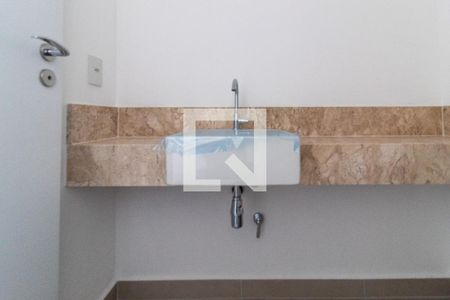 Apartamento à venda com 196m², 3 quartos e 3 vagas Apartamento à venda com 196m², 3 quartos e 3 vagasLavabo