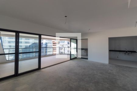 Sala  de apartamento à venda com 3 quartos, 196m² em Vila Cordeiro, São Paulo