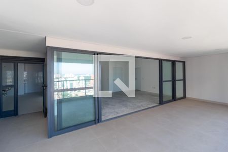 Varanda Sala  de apartamento à venda com 3 quartos, 196m² em Vila Cordeiro, São Paulo