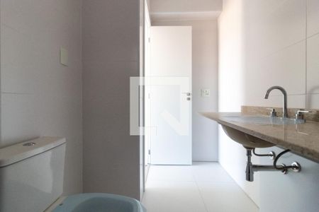 Apartamento à venda com 196m², 3 quartos e 3 vagas Apartamento à venda com 196m², 3 quartos e 3 vagasBanheiro da Suíte 3