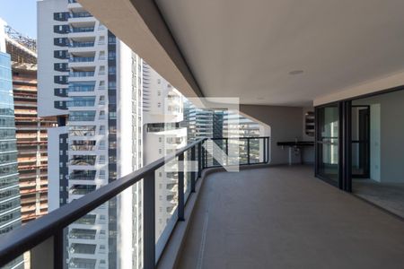 Varanda Sala  de apartamento à venda com 3 quartos, 196m² em Vila Cordeiro, São Paulo