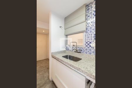 Cozinha de apartamento para alugar com 1 quarto, 44m² em Vila Nova Conceição, São Paulo