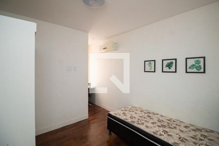 Quarto 2 de apartamento à venda com 2 quartos, 80m² em Copacabana, Rio de Janeiro