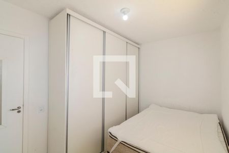 Quarto 1 de apartamento para alugar com 2 quartos, 42m² em Campo Grande, Rio de Janeiro