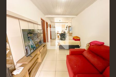 Sala de casa para alugar com 2 quartos, 55m² em São João do Rio Vermelho, Florianópolis