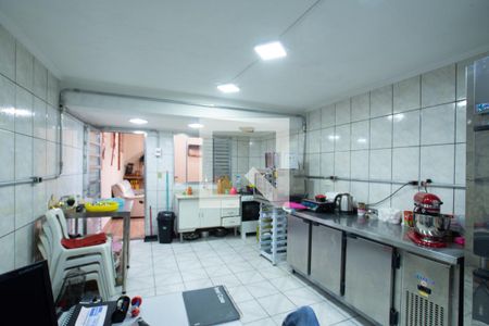 Casa à venda com 150m², 3 quartos e 4 vagasEdícula