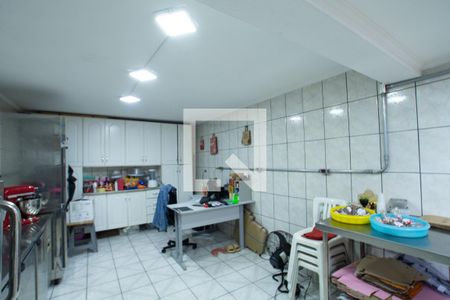 Casa à venda com 150m², 3 quartos e 4 vagasEdícula