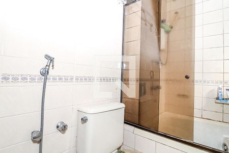 Apartamento à venda com 111m², 3 quartos e 2 vagas Apartamento à venda com 111m², 3 quartos e 2 vagasBanheiro da Suíte