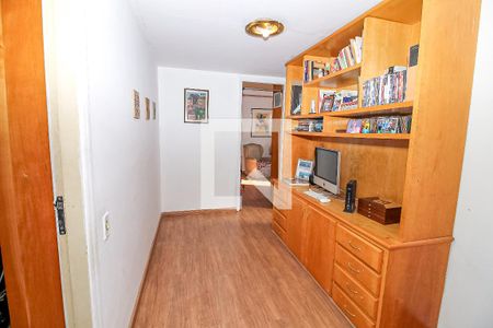 Apartamento à venda com 111m², 3 quartos e 2 vagas Apartamento à venda com 111m², 3 quartos e 2 vagasHall dos quartos