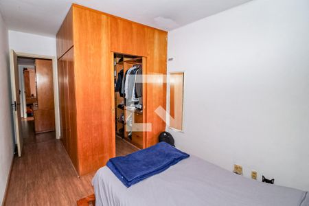 Apartamento à venda com 111m², 3 quartos e 2 vagas Apartamento à venda com 111m², 3 quartos e 2 vagasSuíte