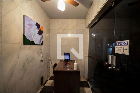 Apartamento à venda com 76m², 2 quartos e sem vagaHall