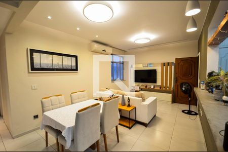 Sala de apartamento à venda com 2 quartos, 76m² em Maracanã, Rio de Janeiro