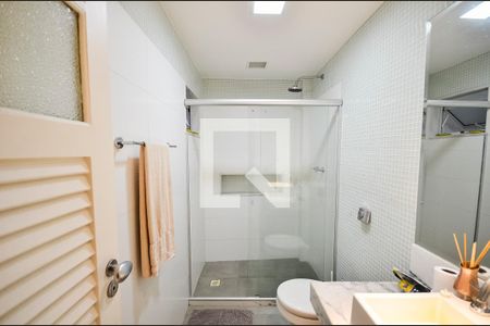 Apartamento à venda com 76m², 2 quartos e sem vagaBanheiro Social
